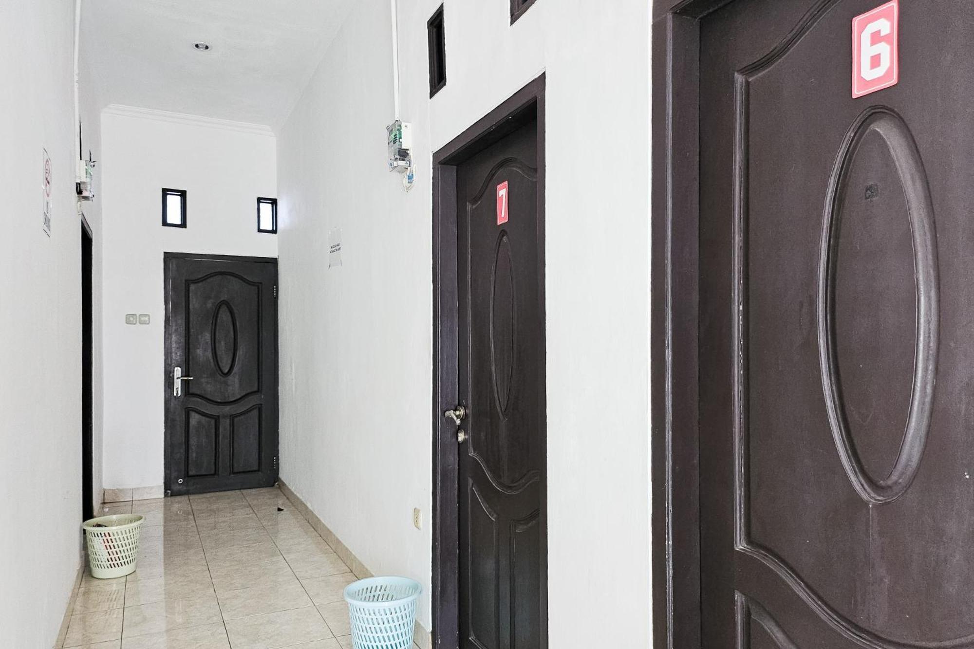 Hotel Reddoorz At Gh Nusa Indah Syariah à Bandar Lampung Extérieur photo