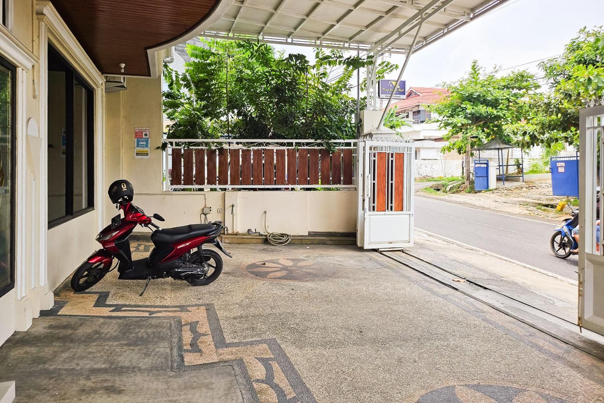 Hotel Reddoorz At Gh Nusa Indah Syariah à Bandar Lampung Extérieur photo