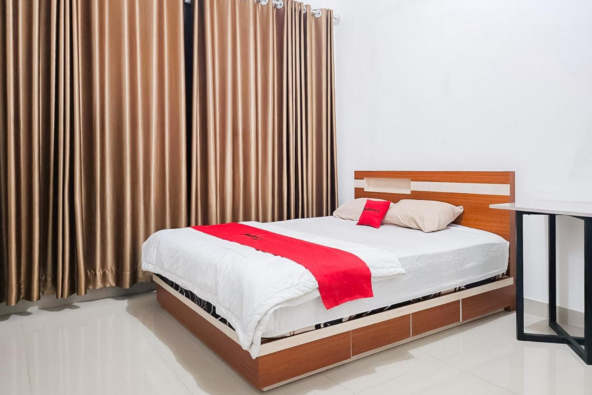 Hotel Reddoorz At Gh Nusa Indah Syariah à Bandar Lampung Extérieur photo